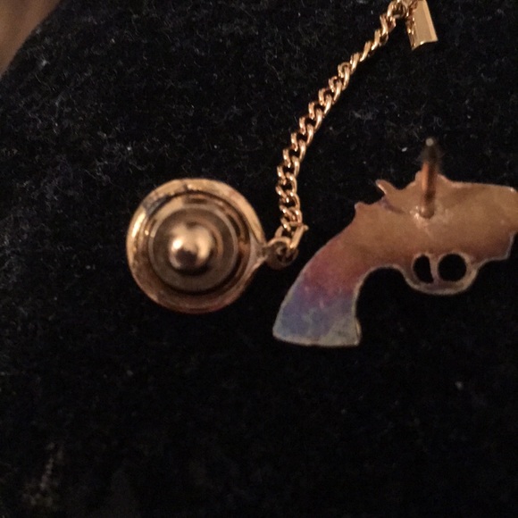 Multicolor Gun tie tack - Picture 3 of 3